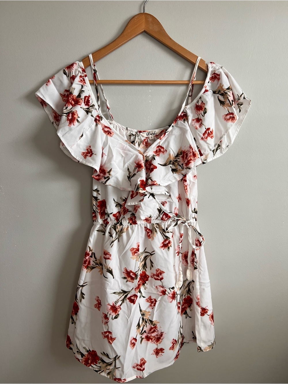 Romantic White Floral Ruffle Off Shoulder Romper Mini Dress size S